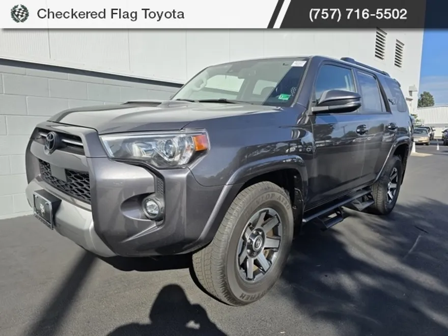 2023 Toyota 4Runner TRD Off-Road Premium photo 1