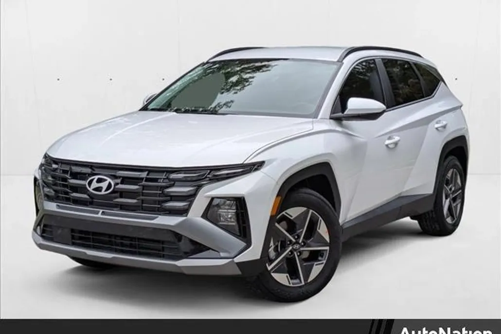 2025 Hyundai Tucson SEL photo 1
