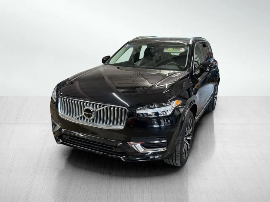 2024 Volvo XC90 Plus photo 1