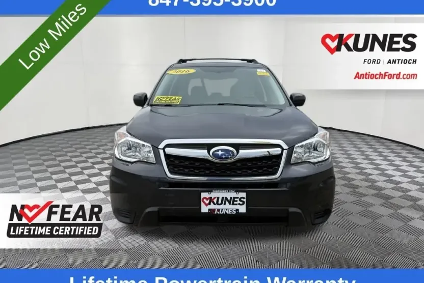 2016 Subaru Forester 2.5i Premium photo 1