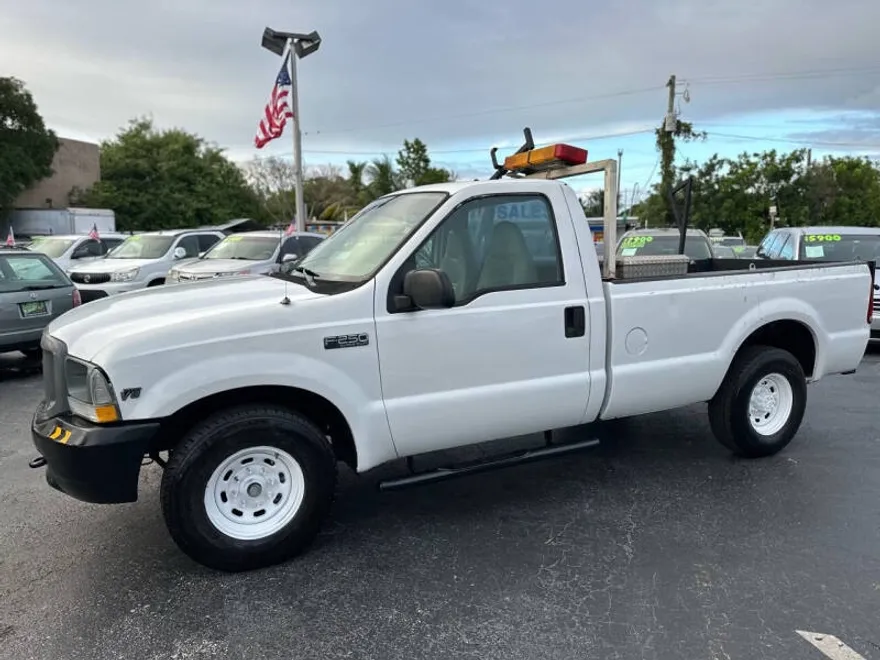 2001 Ford F-250 XL photo 1