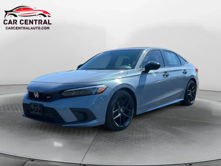 2022 Honda Civic Si photo 1