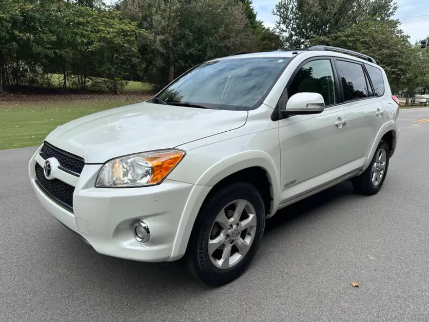 2009 Toyota RAV4 Limited photo 1
