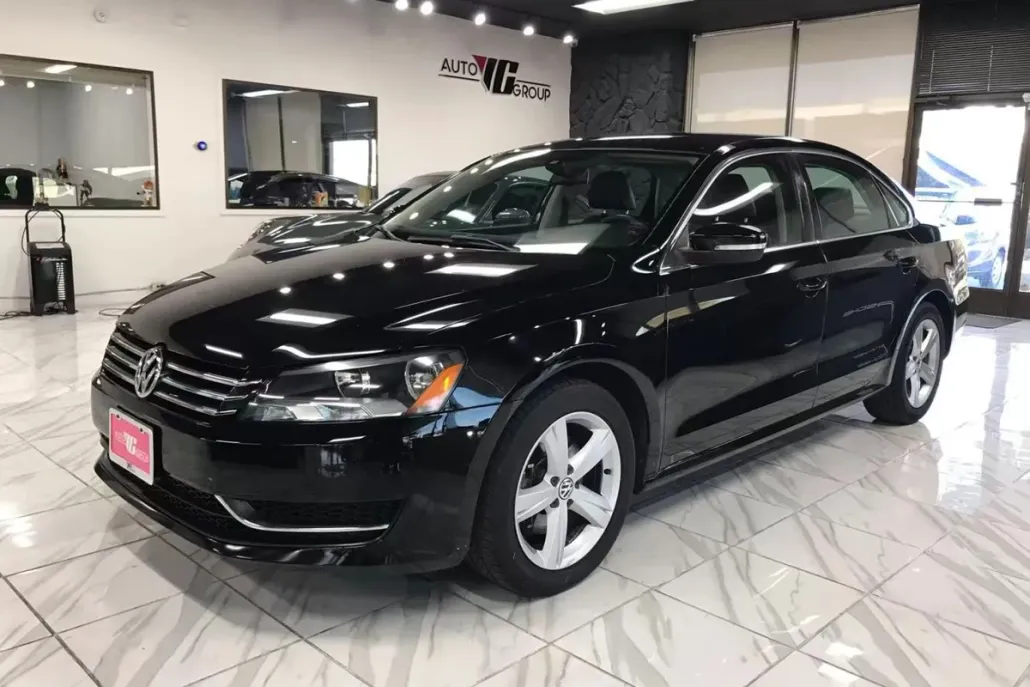 2013 Volkswagen Passat Comfortline photo 1