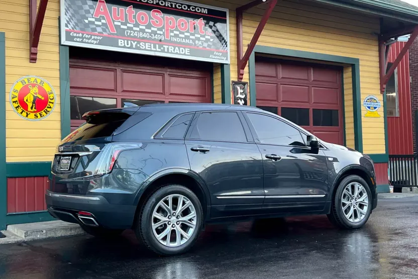 2021 Cadillac XT5 Sport photo 1