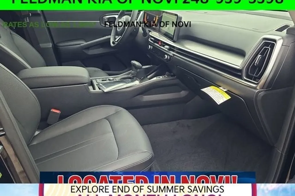 2024 Kia Sorento S photo 1