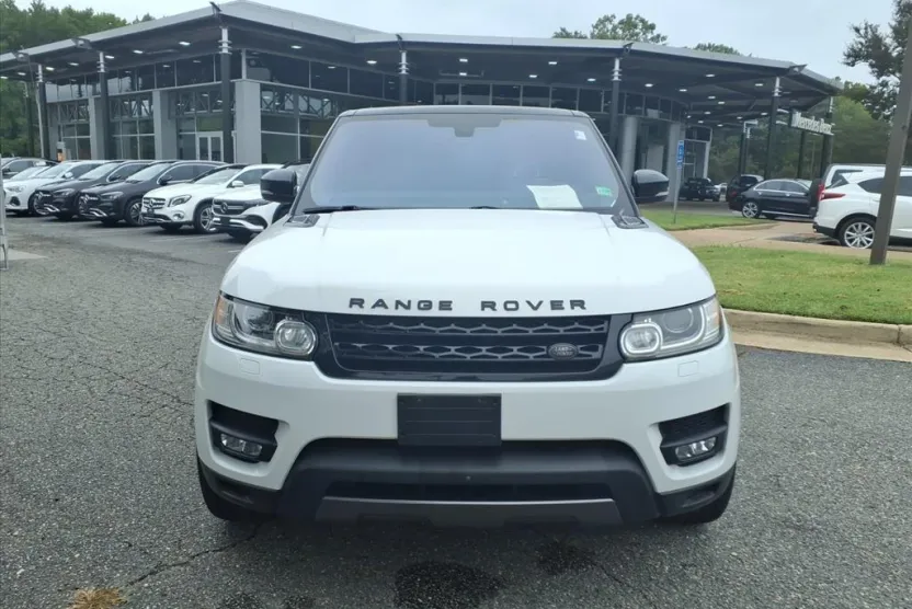 2016 Land Rover Range Rover Sport SuperCharged photo 1