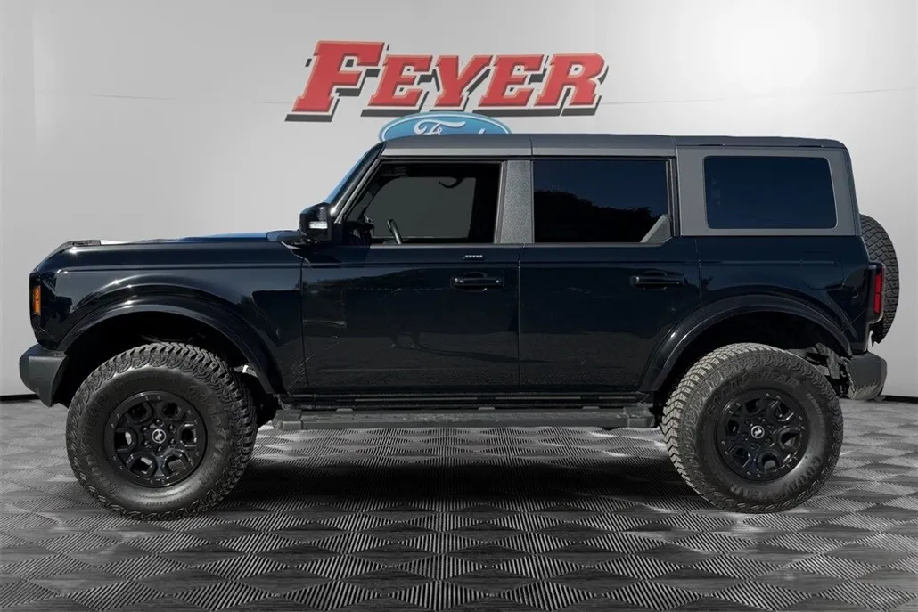2023 Ford Bronco Base Big Bend Black Diamond Outer Banks Badlands Wildtrak Everglades photo 1