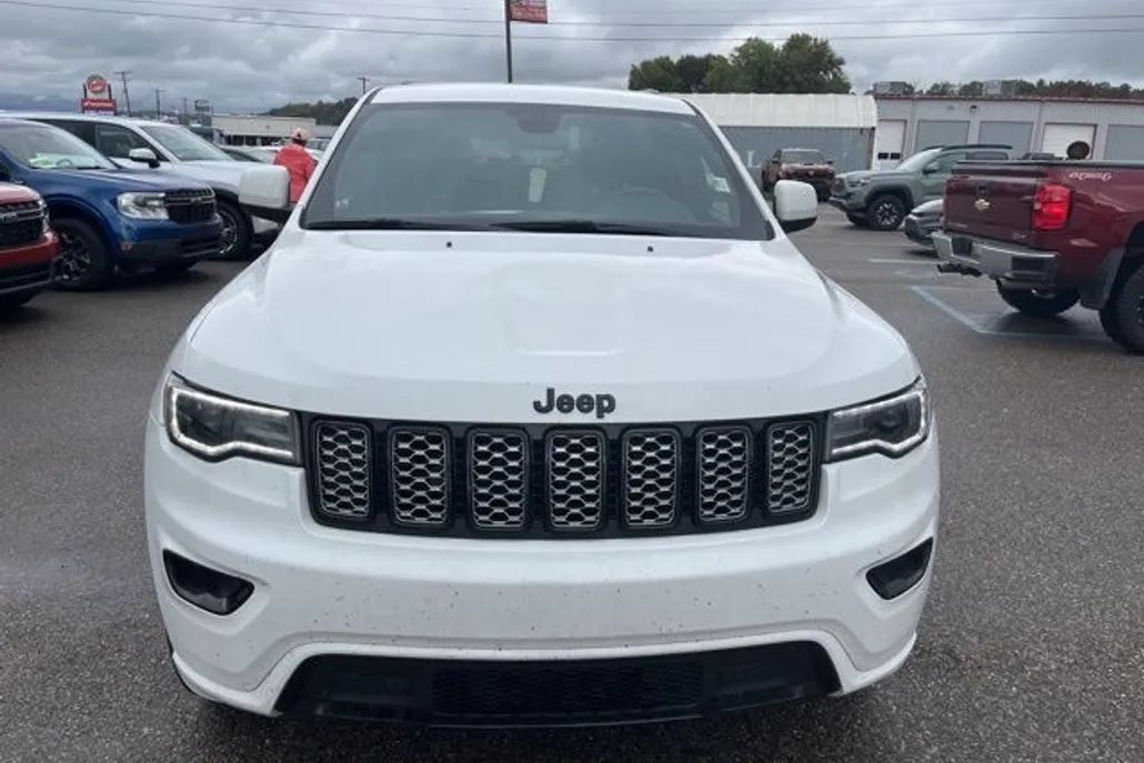 2021 Jeep Cherokee Laredo X photo 1