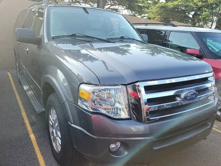 2012 Ford Expedition EL XLT photo 1