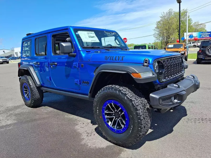 2025 Jeep Wrangler Willys photo 1