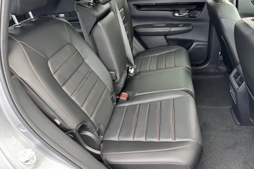 2026 Honda CR-V Hybrid Sport Touring photo 1