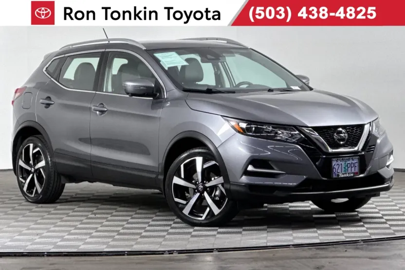 2022 Nissan Rogue Sport SL photo 1