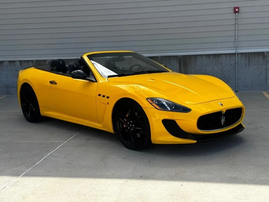2014 Maserati Granturismo Sport photo 1
