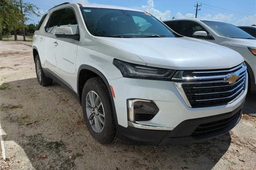 2023 Chevrolet Traverse 1LT photo 1