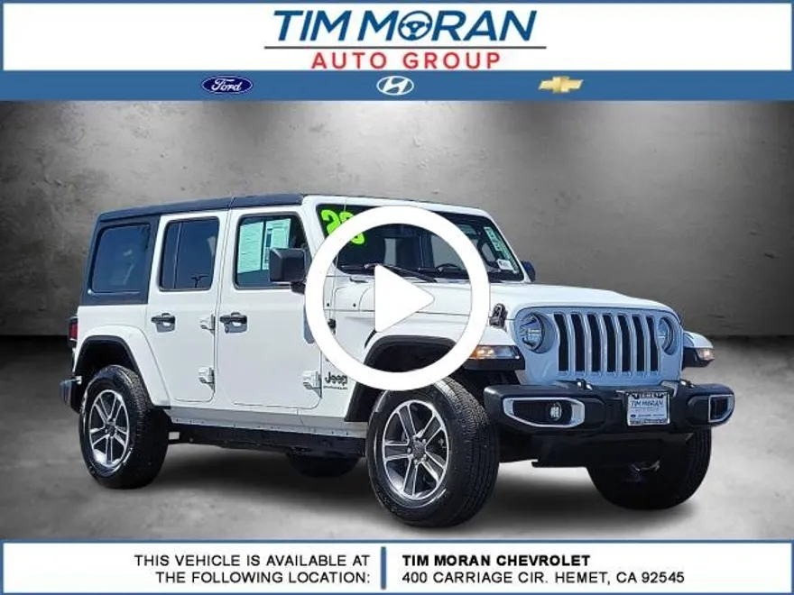 2023 Jeep Wrangler Sahara photo 1