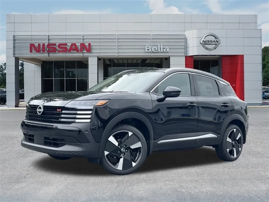 2025 Nissan Kicks SR photo 1