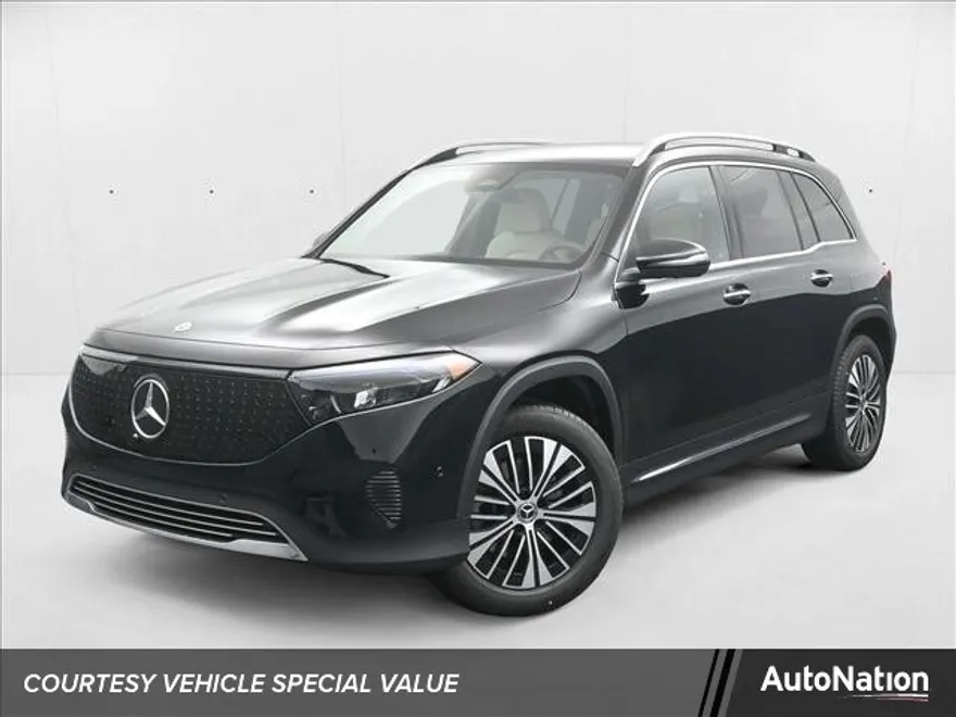 2025 Mercedes Benz EQB 300 4MATIC photo 1