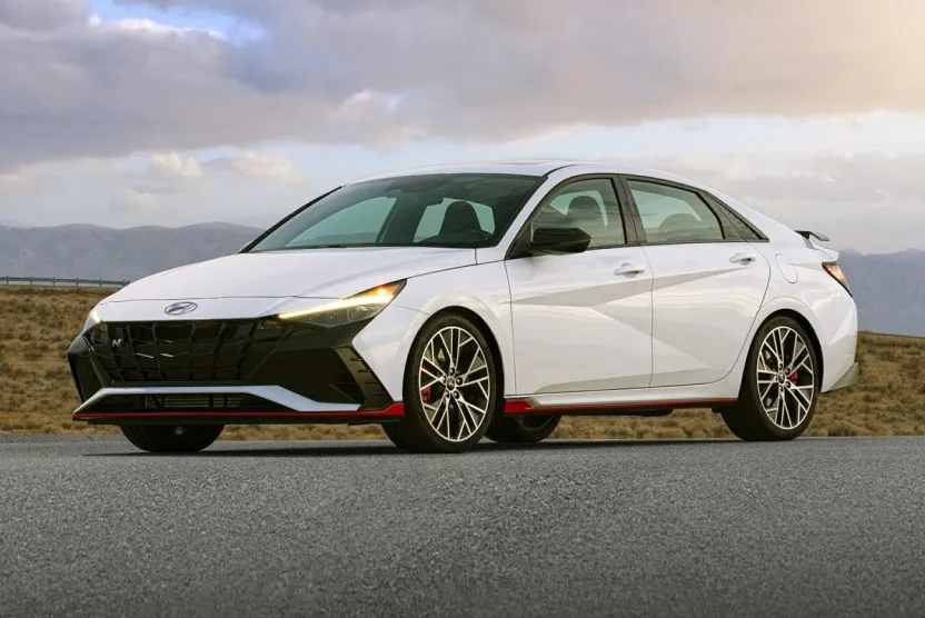 2023 Hyundai Elantra N Base photo 1
