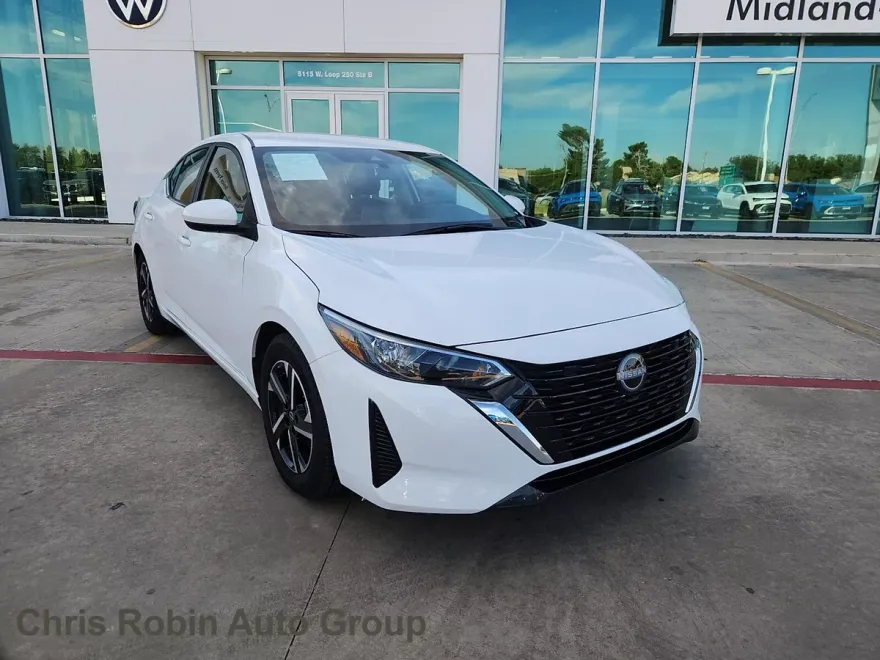 2024 Nissan Sentra SV photo 1