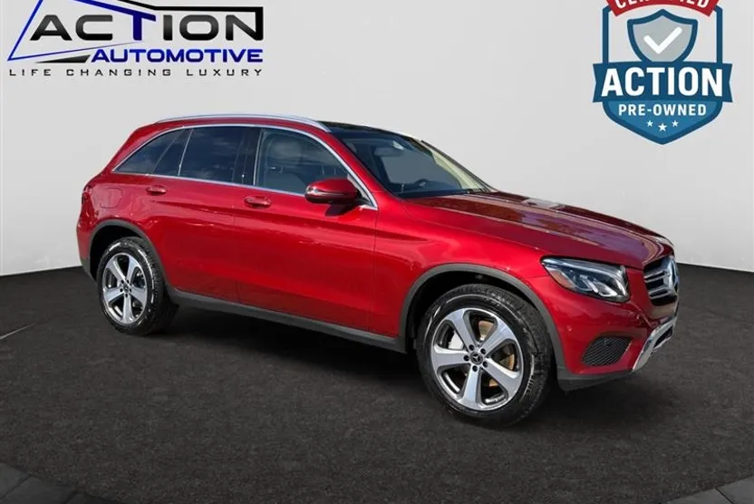 2019 Mercedes Benz GLC 300 photo 1