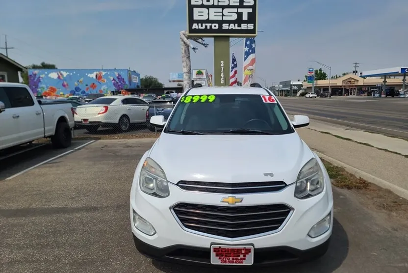 2016 Chevrolet Equinox LT photo 1
