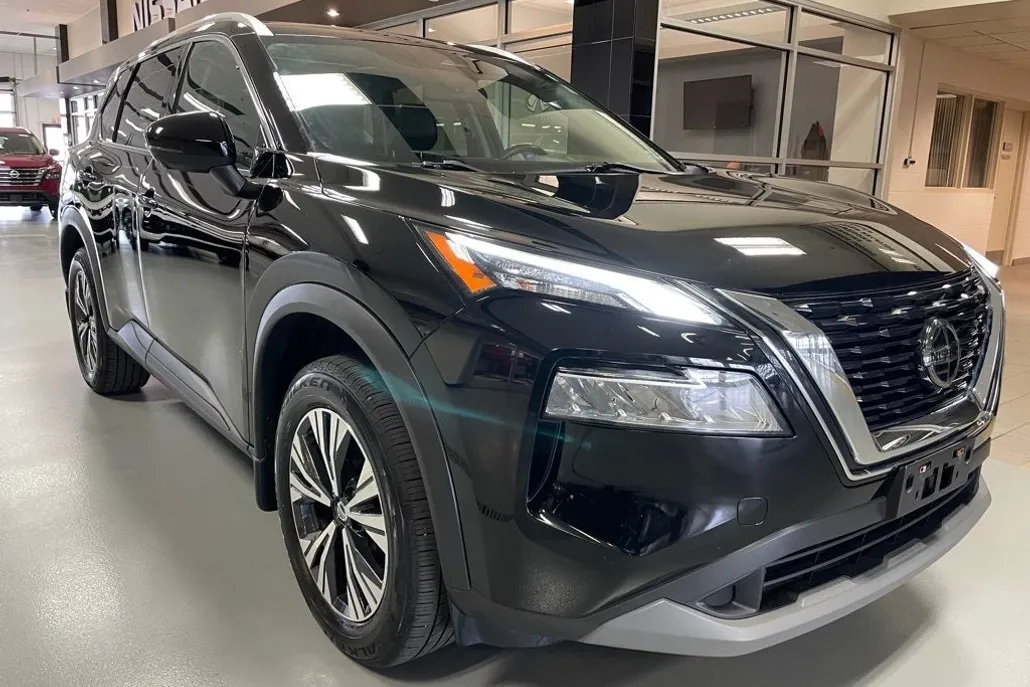 2021 Nissan Rogue SV AWD photo 1