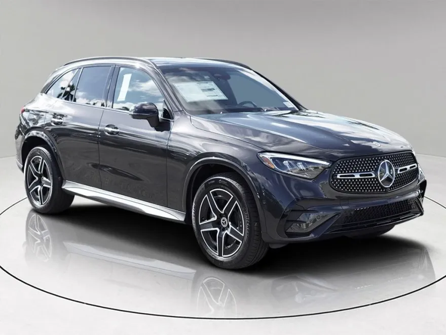 2026 Mercedes Benz GLC 300 photo 1