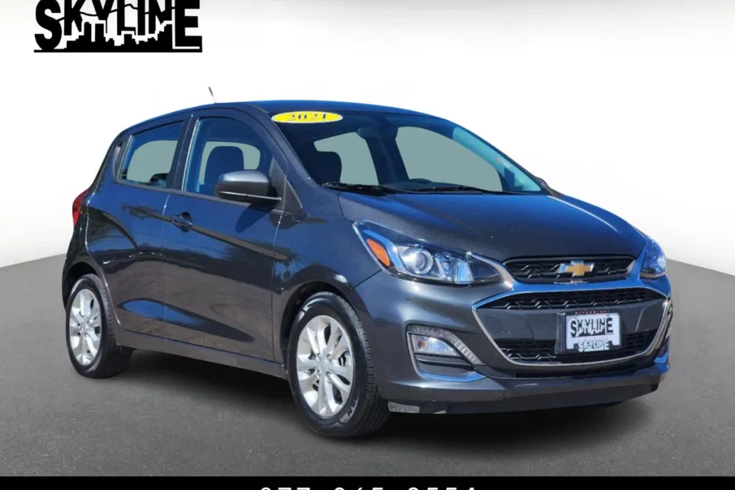 2021 Chevrolet Spark 1LT photo 1