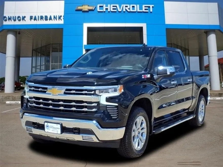 2025 Chevrolet Silverado 1500 LTZ photo 1