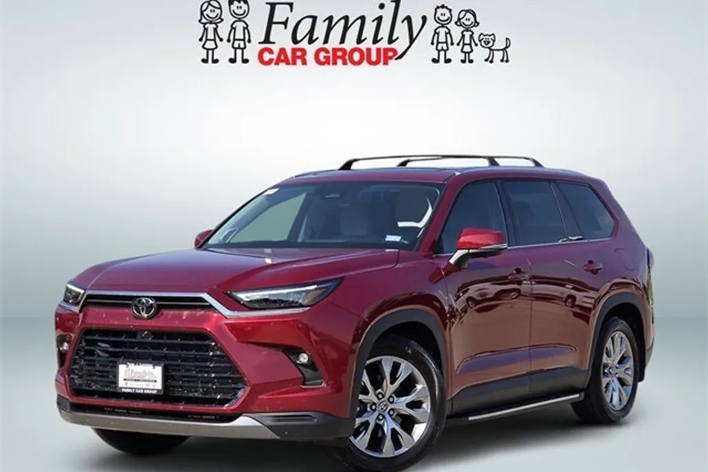 2025 Toyota Highlander Hybrid Limited photo 1