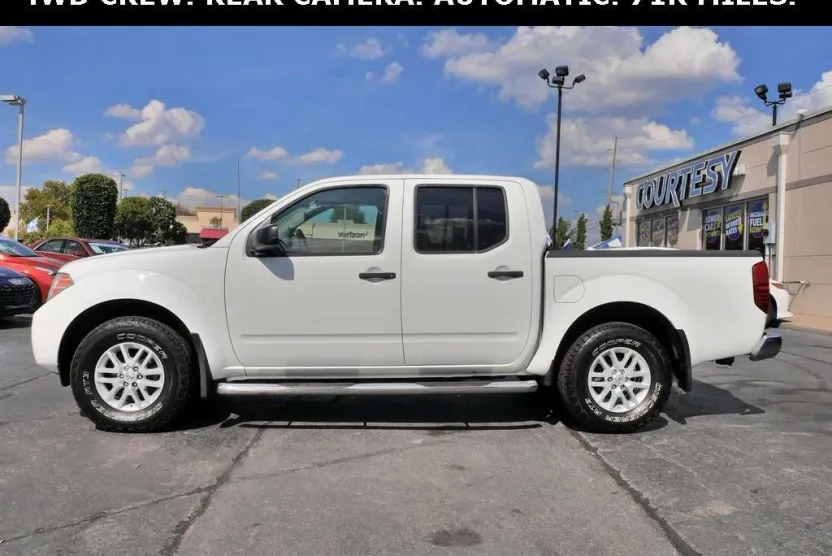 2018 Nissan Frontier SV photo 1