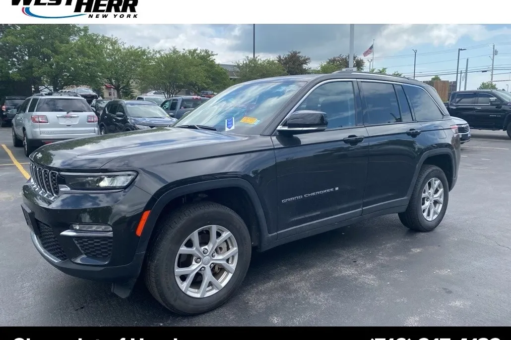 2023 Jeep Grand Cherokee Limited photo 1