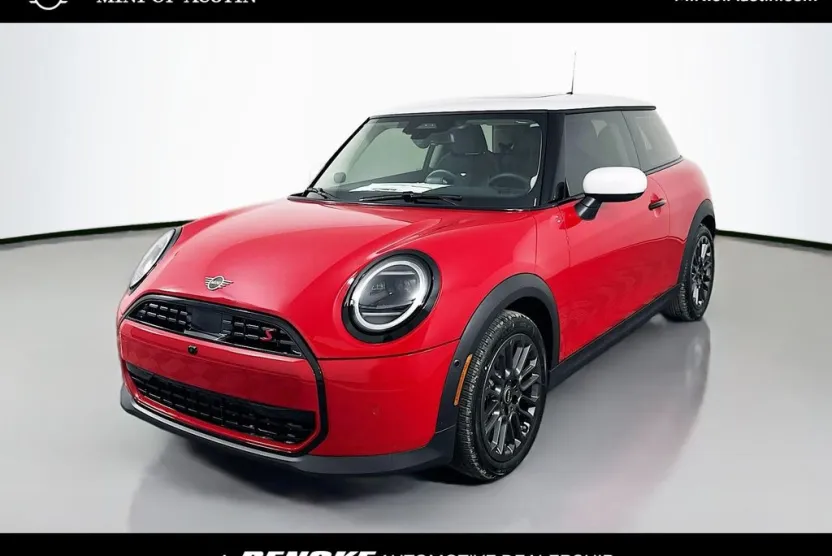 2025 Mini Cooper 2 Door Hardtop Iconic photo 1
