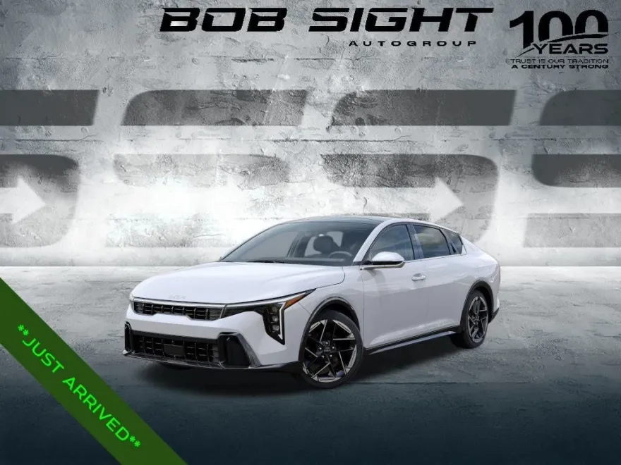 2025 Kia K4 GT-Line photo 1