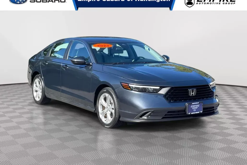 2023 Honda Accord LX photo 1