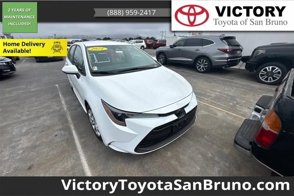 2024 Toyota Corolla LE photo 1