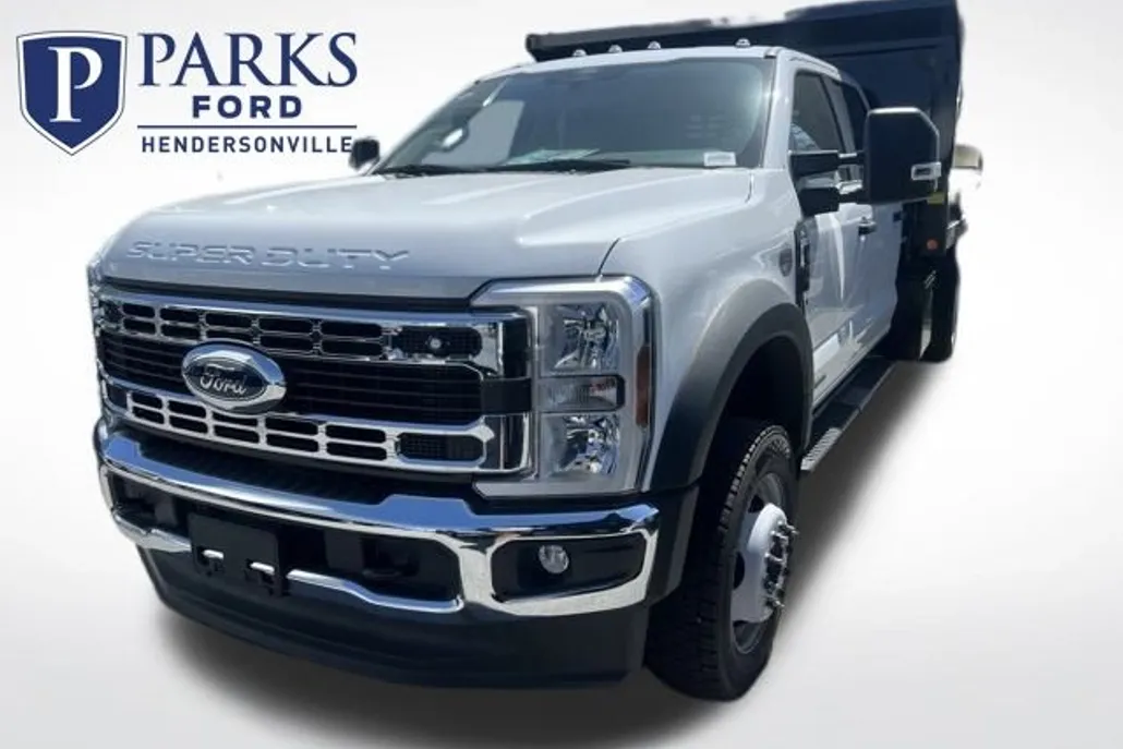 2024 Ford F-550 XL photo 1