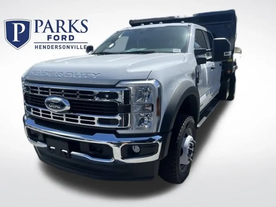 2024 Ford F-550 XL photo 1
