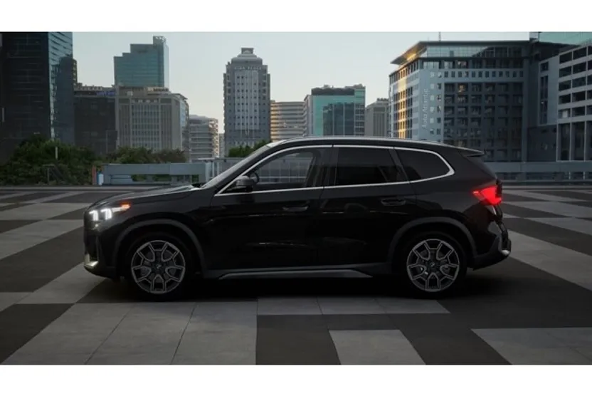 2026 Bmw X1 XDrive28i photo 1
