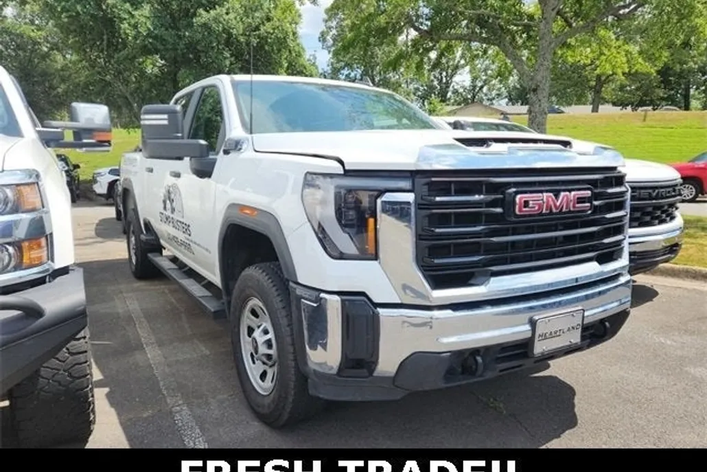 2024 Gmc Sierra 2500 HD Pro photo 1