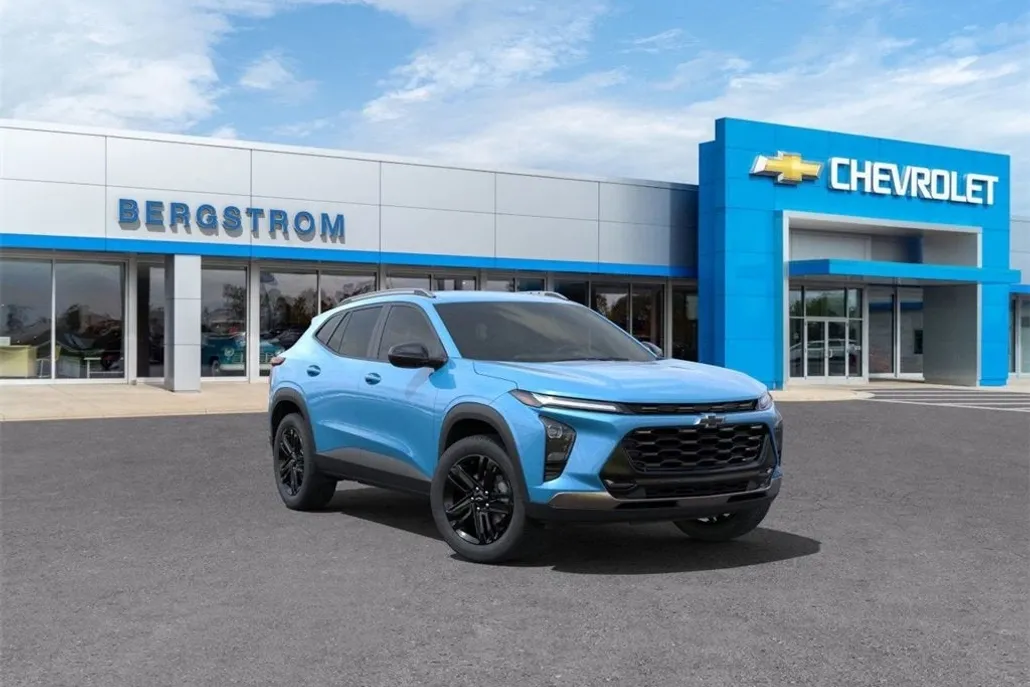 2025 Chevrolet Trax ACTIV photo 1