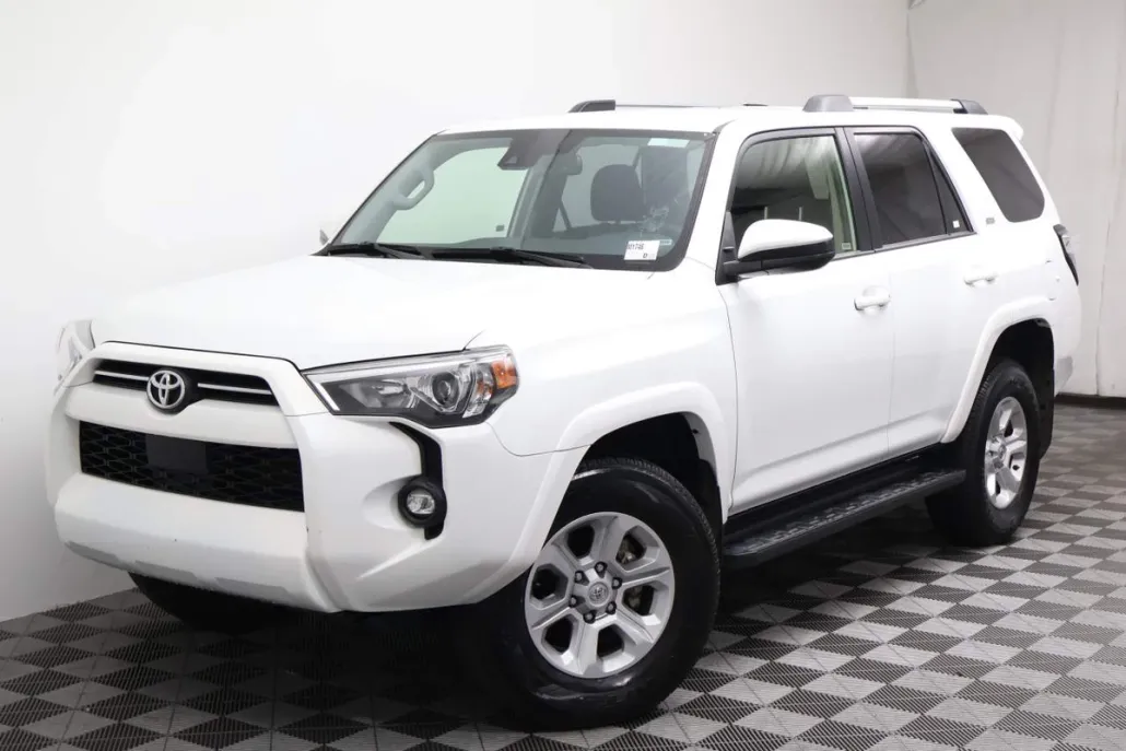 2024 Toyota 4Runner SR5 photo 1