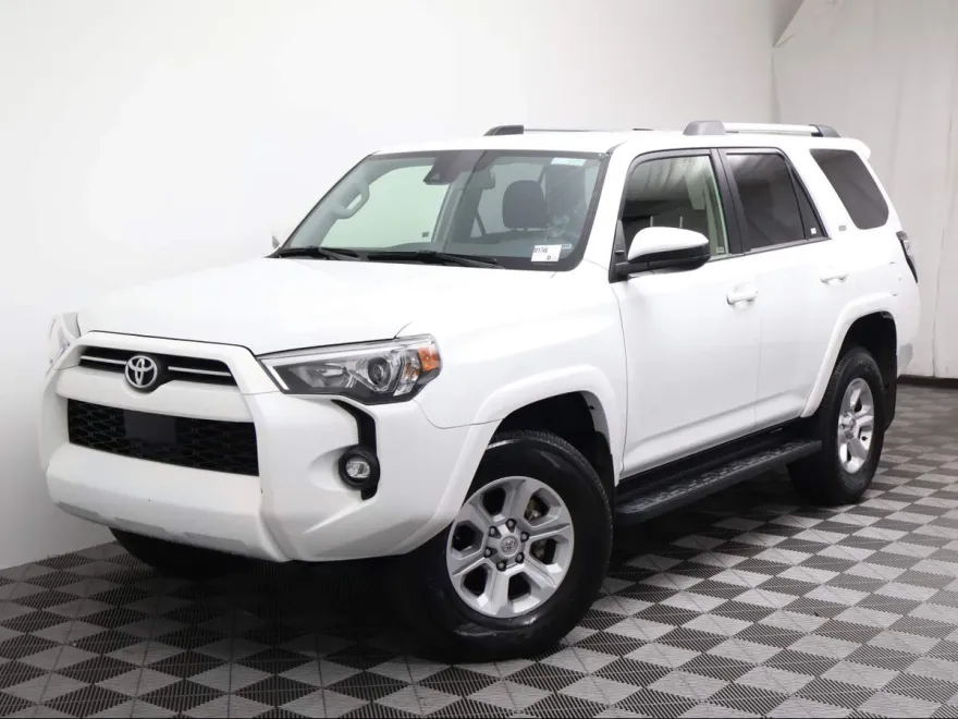 2024 Toyota 4Runner SR5 photo 1
