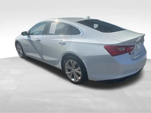 2017 Chevrolet Malibu Premier photo 4