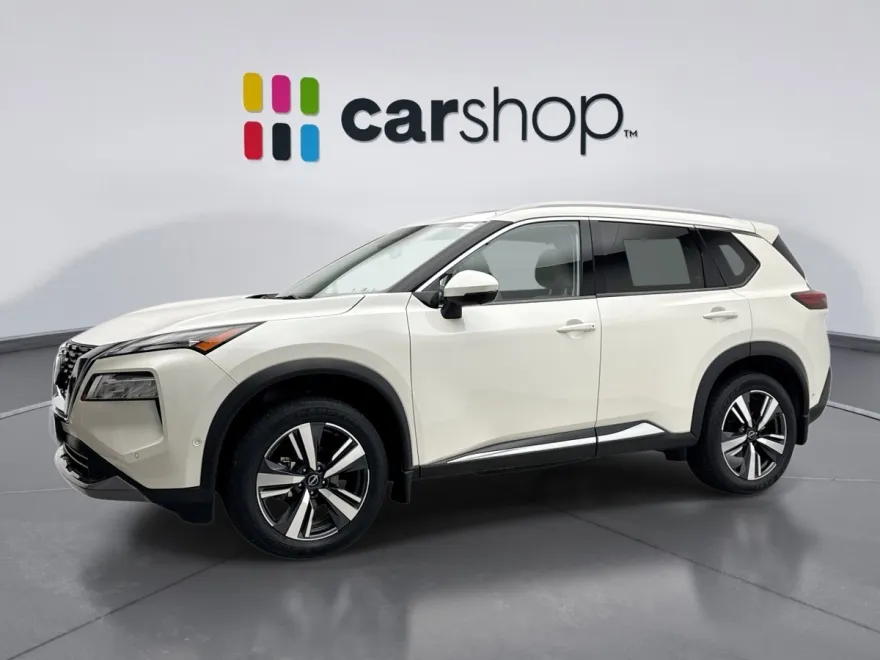 2023 Nissan Rogue SL photo 1