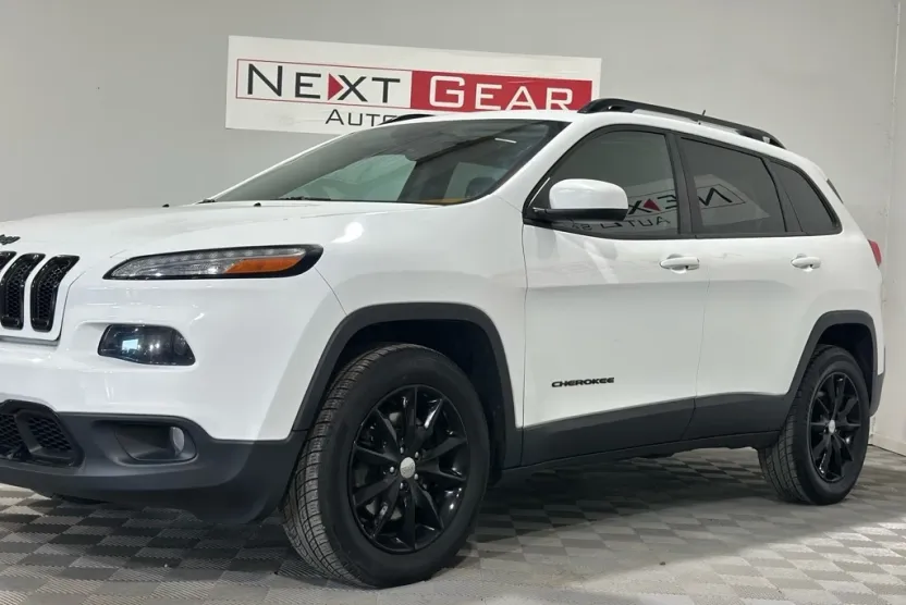 2014 Jeep Cherokee Latitude photo 1
