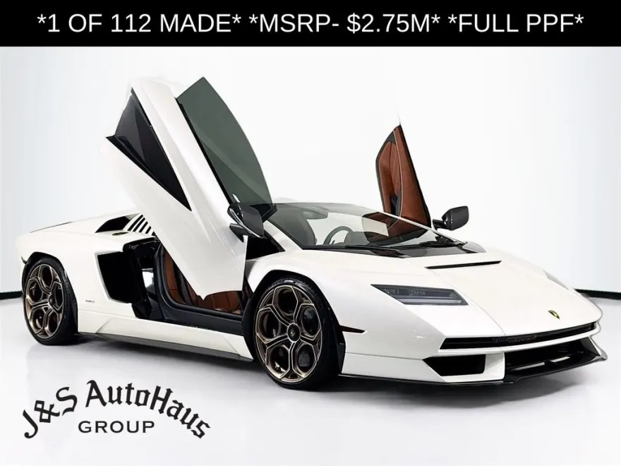 2022 Lamborghini Countach LPI 800-4 photo 1