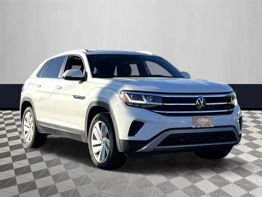 2023 Volkswagen Atlas Cross Sport SE Technology photo 1