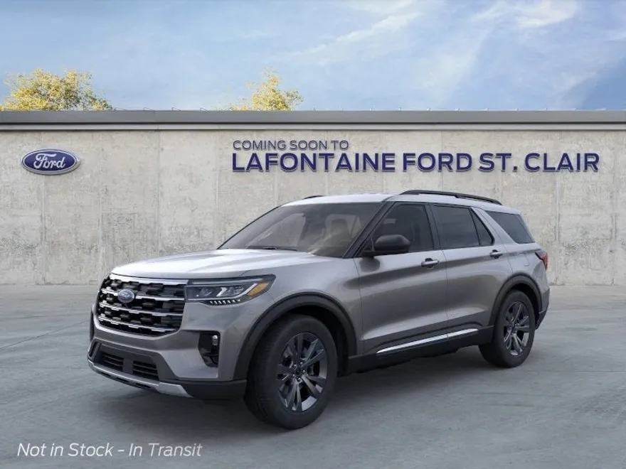 2025 Ford Explorer photo 1